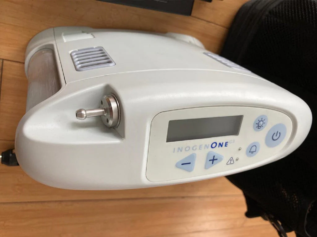 Philips SimplyGo portable concentrator